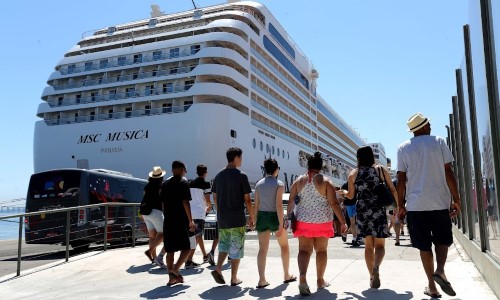 Governo do Estado prevê recorde de turistas na alta temporada